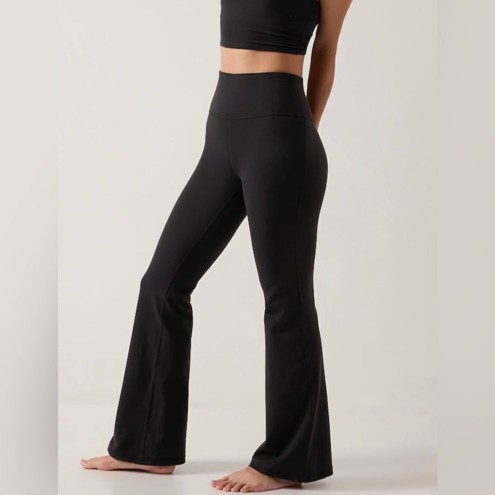 NWT Athleta Elation Flare Black Pant Size XS. - Picture 4 of 10